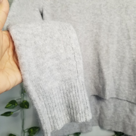 Sundance Cross Stitch Accent Womens Crew Neck SM Hi Low Pullover Sweater - Picture 5 of 9